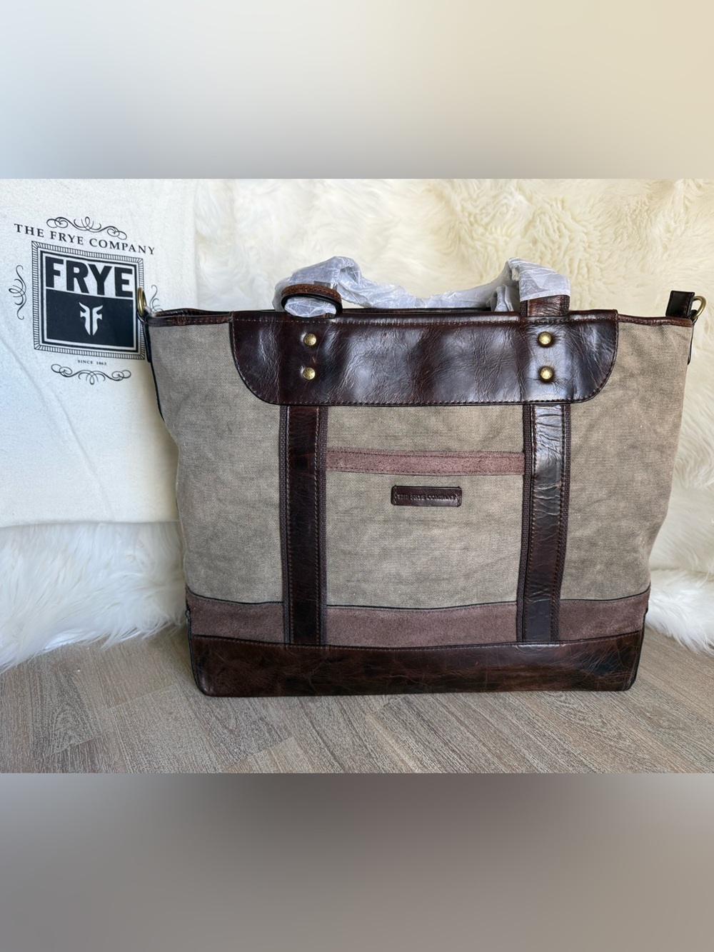 Rare Frye Harvey Tote Bag in Fatigue